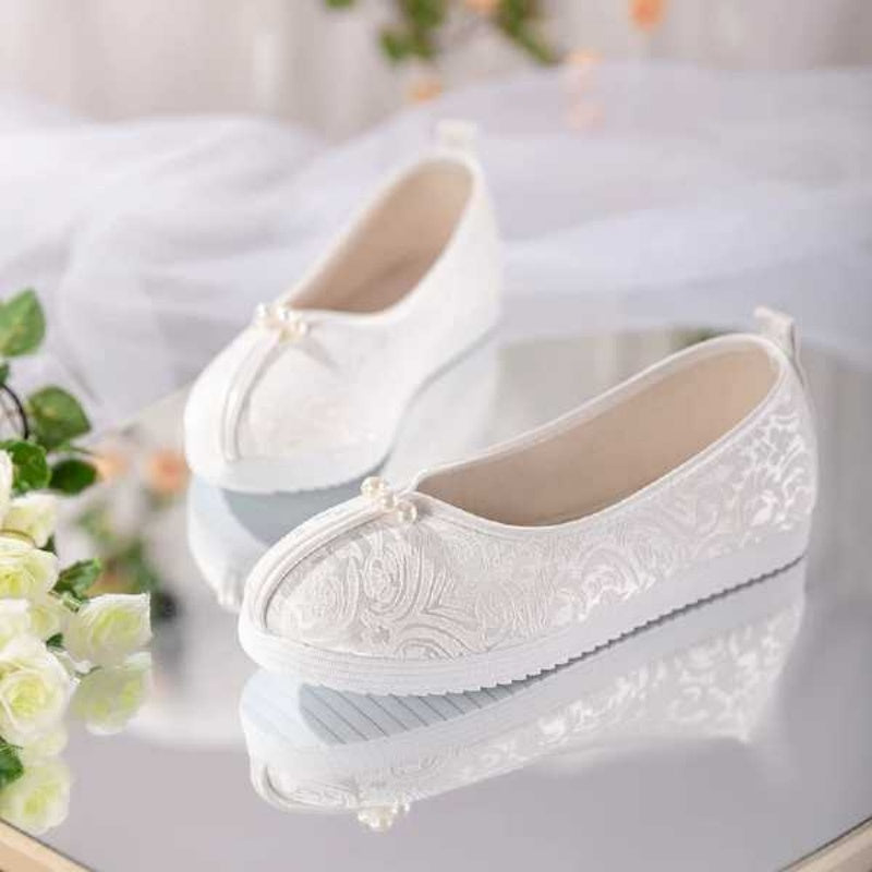 Women's Embroidered Jacquard Satin Flats