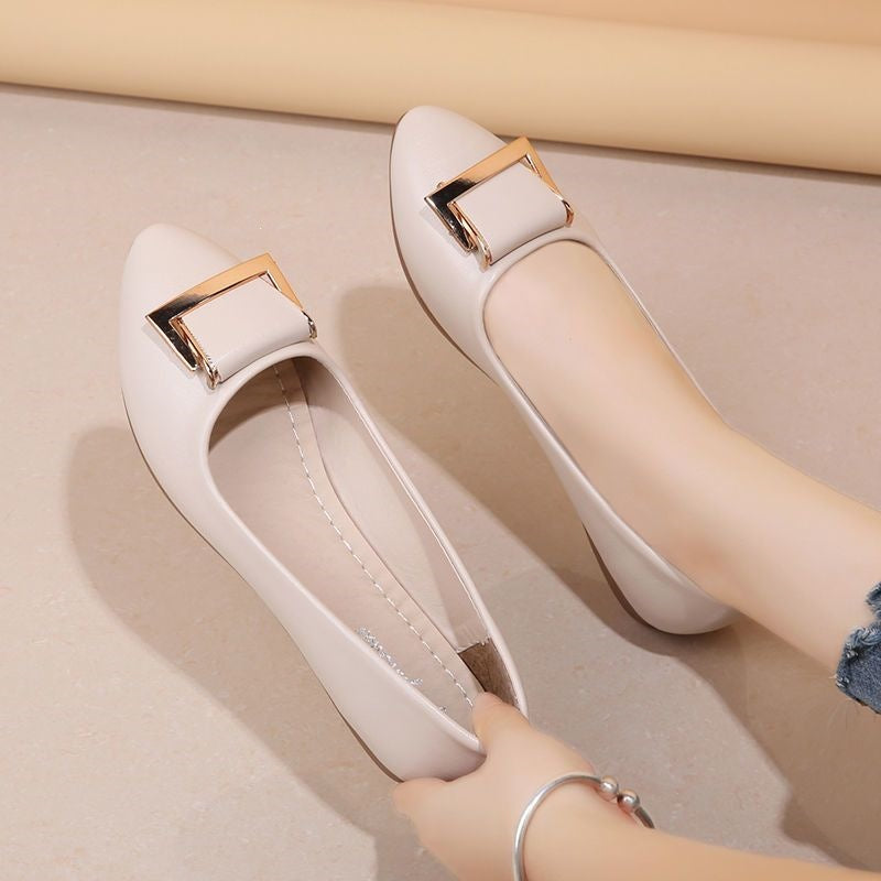 Women's Low-Cut Everyday Shoes