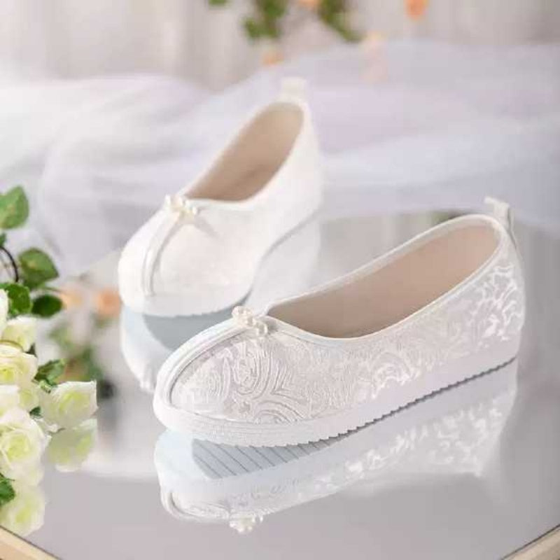 Women's Embroidered Jacquard Satin Flats