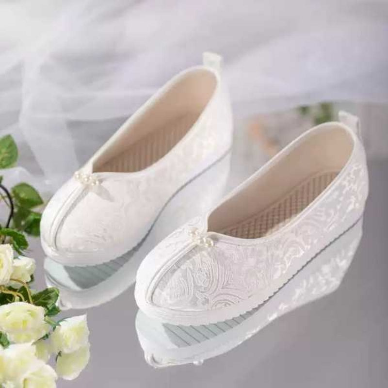 Women's Embroidered Jacquard Satin Flats