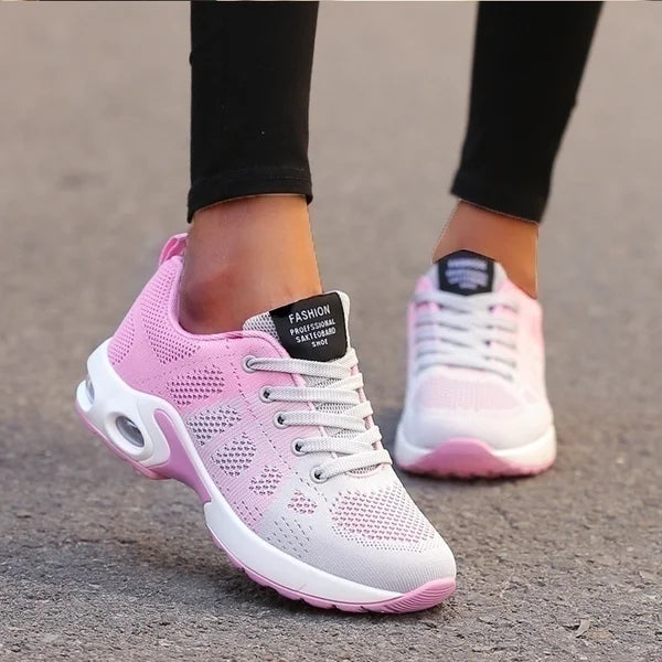Women's Lightweight Athletic Walking Shoes — product view
