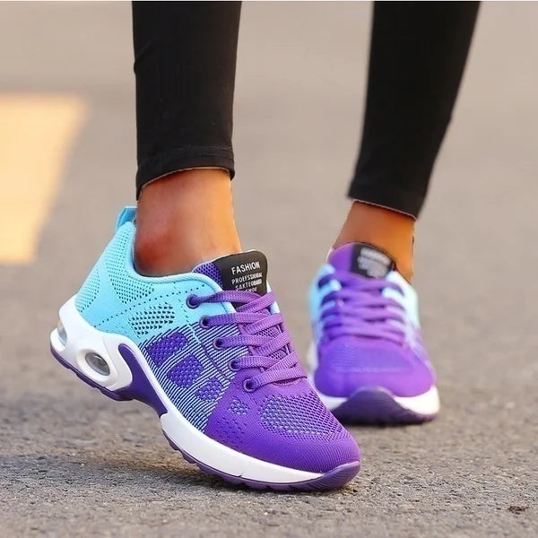 Women's Lightweight Athletic Walking Shoes — product view