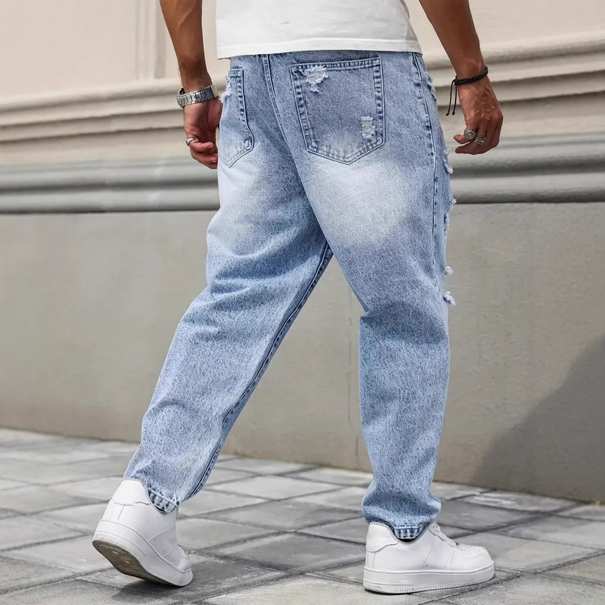 Men's Light Blue Distressed Straight-Leg Jeans