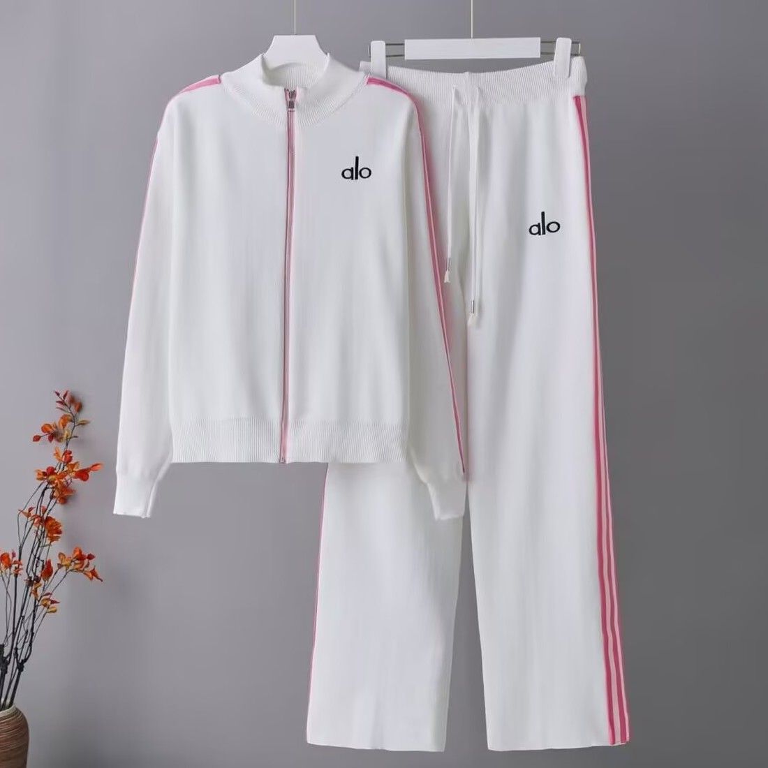 Women's Zip-Up Knit Jacket & Wide-Leg Pants Set