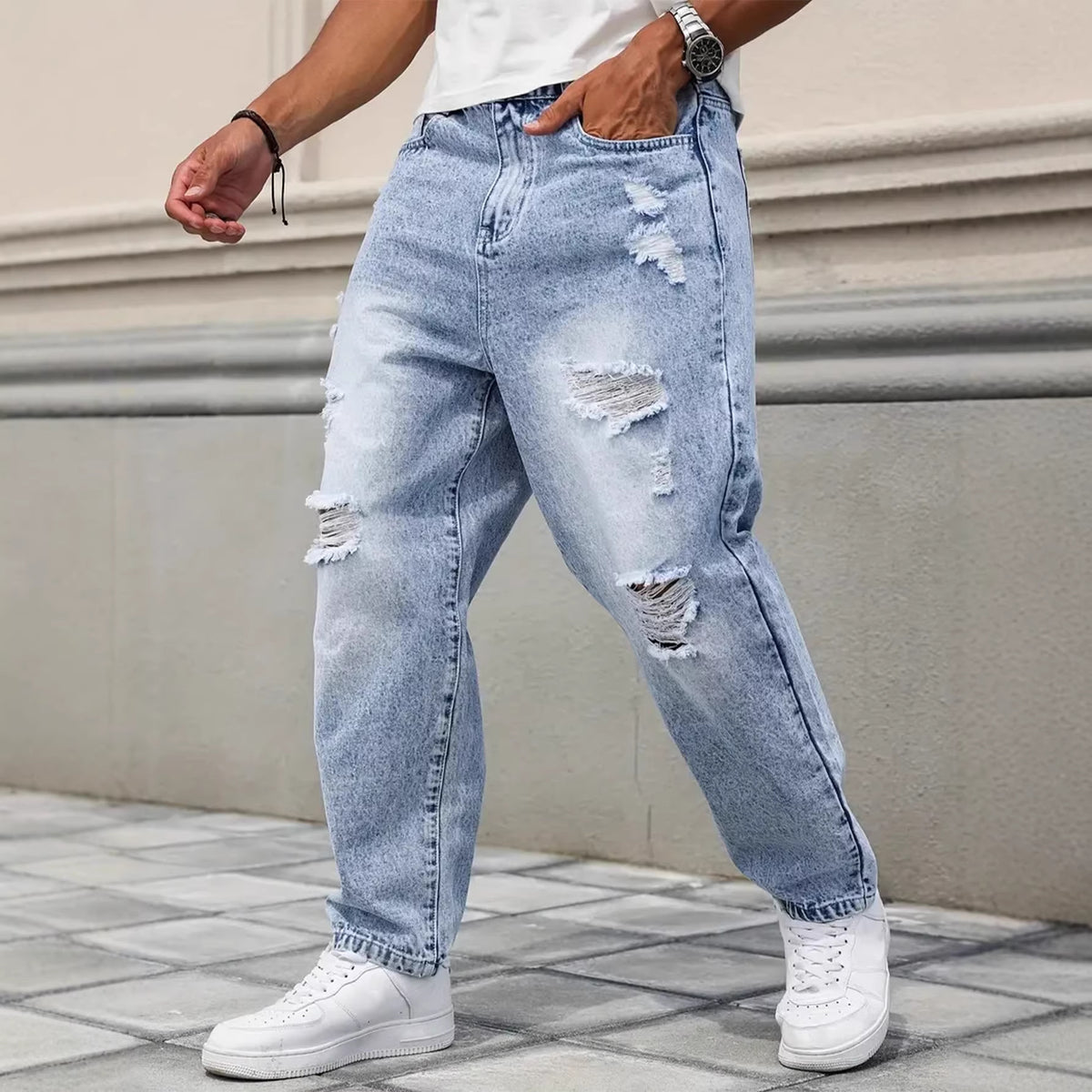 Men's Light Blue Distressed Straight-Leg Jeans
