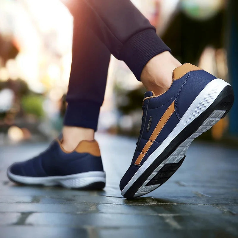 Men's Casual Low-Top Sneakers