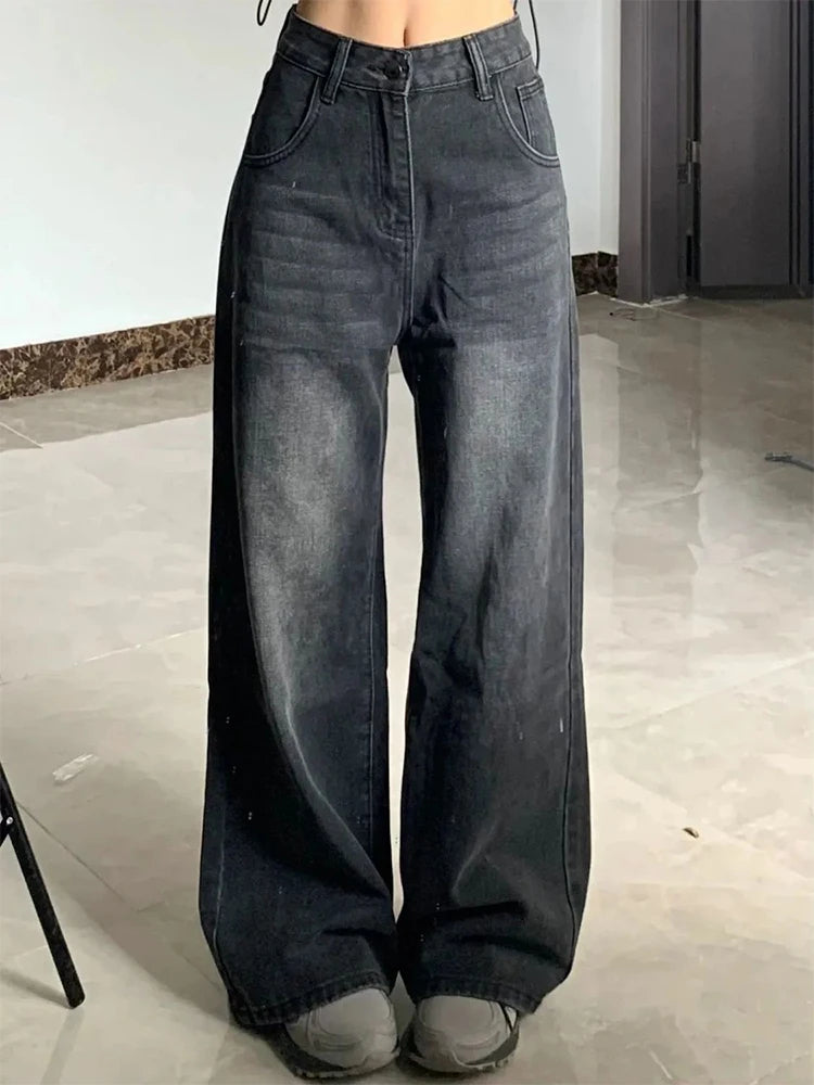 Women's Vintage High-Waist Denim Trousers — product view