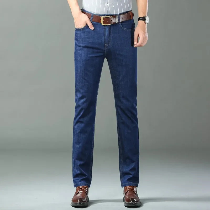 Men's Straight-Leg Stretch Denim Jeans — product view