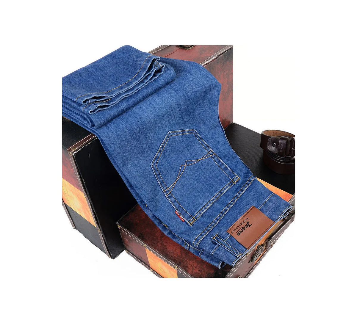 Men's Blue Straight-Leg Stretch Denim Jeans — product view