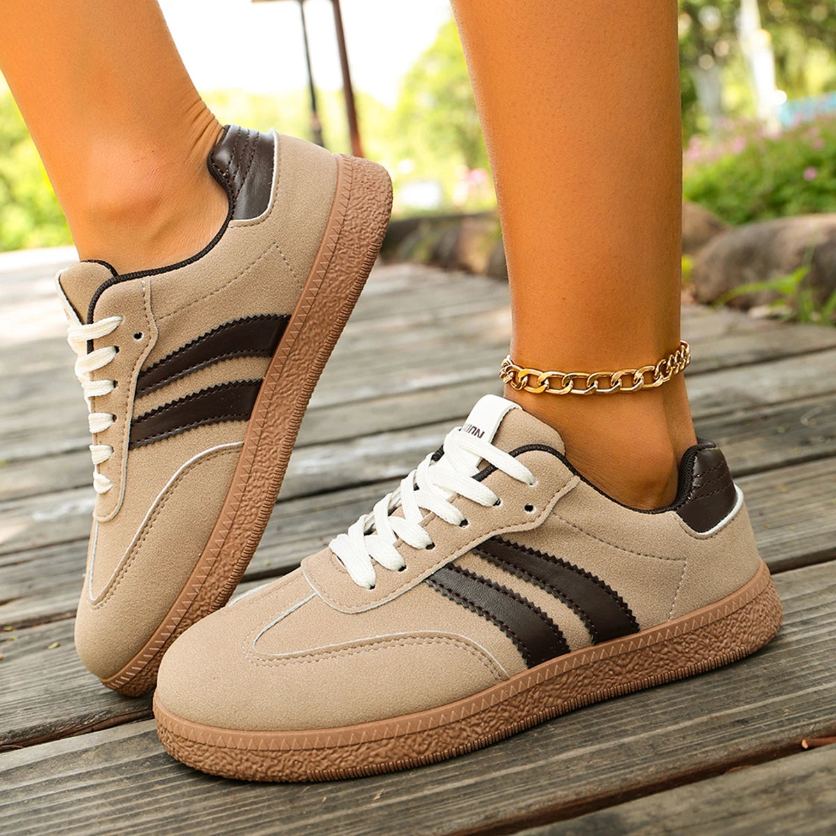 Women's Lightweight Striped Casual Sneakers — product view