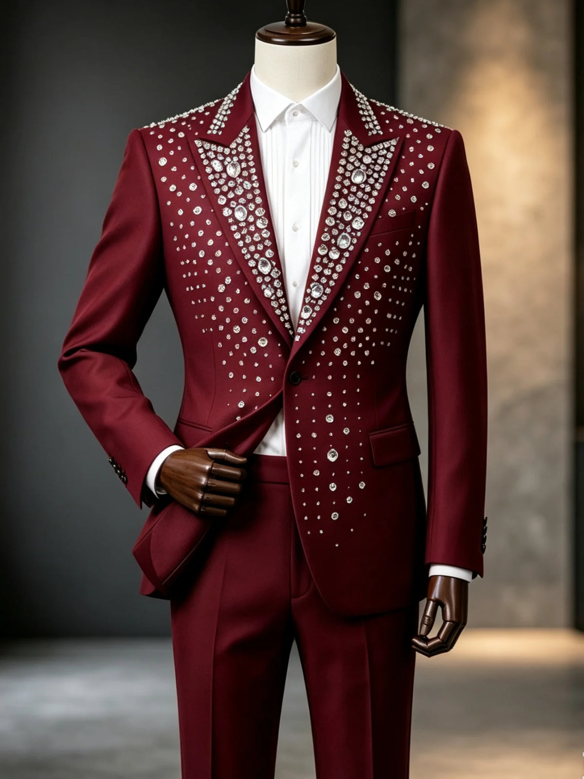Men's Beaded 2-Piece Peak Lapel Suit Set — product view