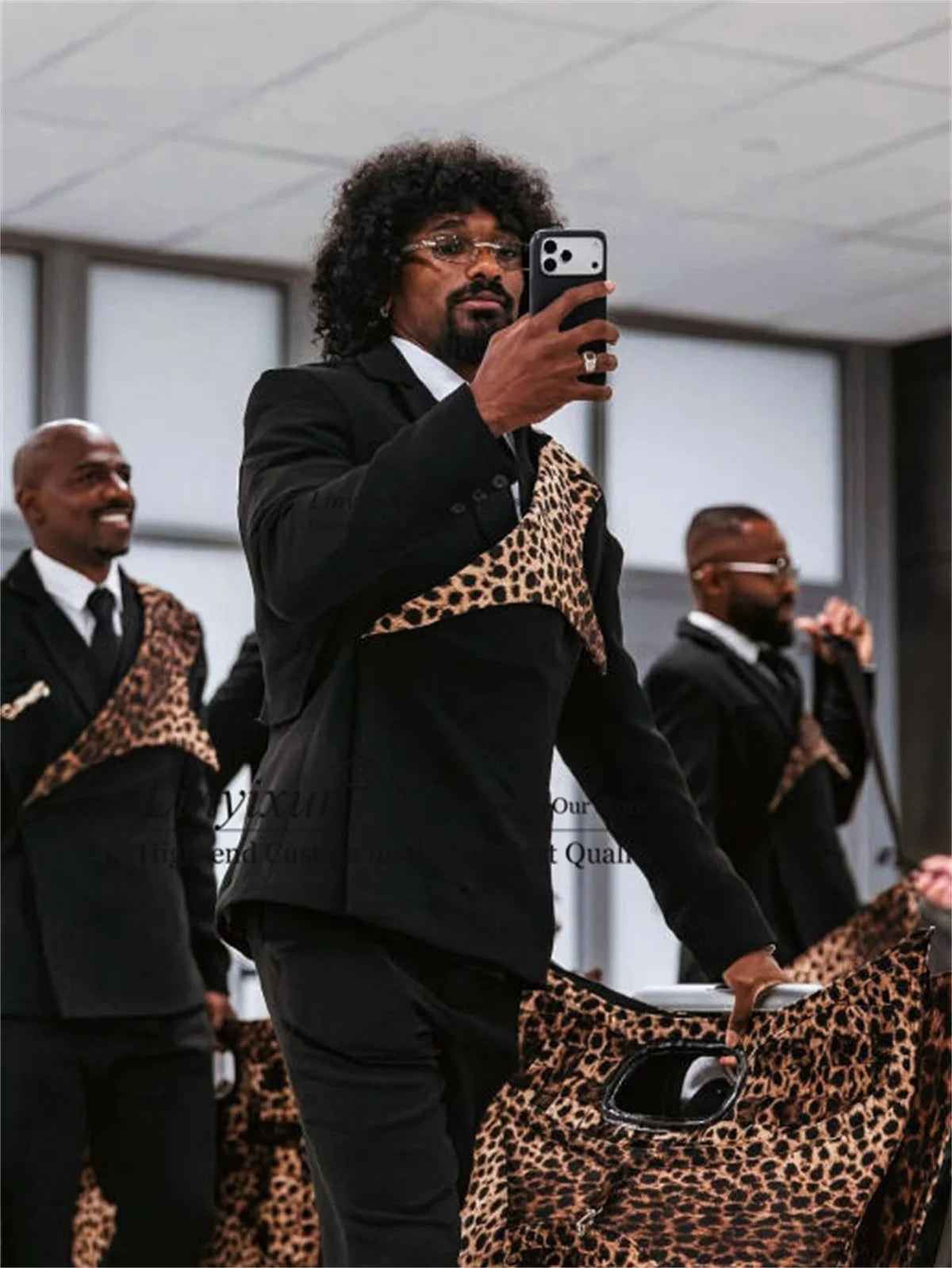 Men's Leopard Print 2-Piece Slim Fit Suit Set — product view