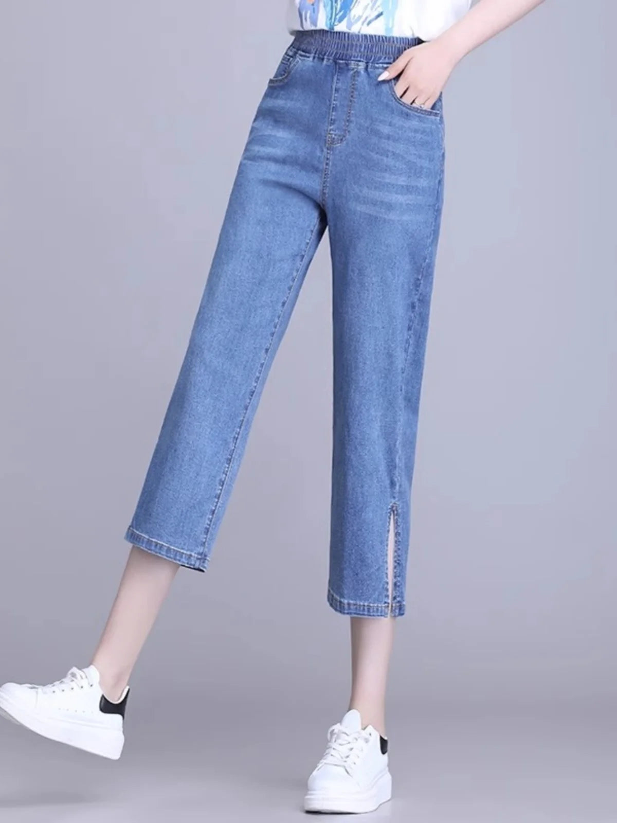 Women's High-Waist Cropped Straight-Leg Jeans — product view