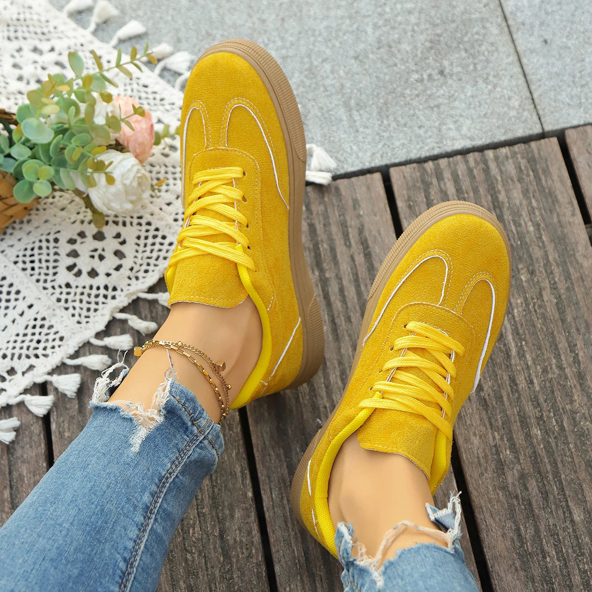 Women's Casual Outdoor Sneakers — product view