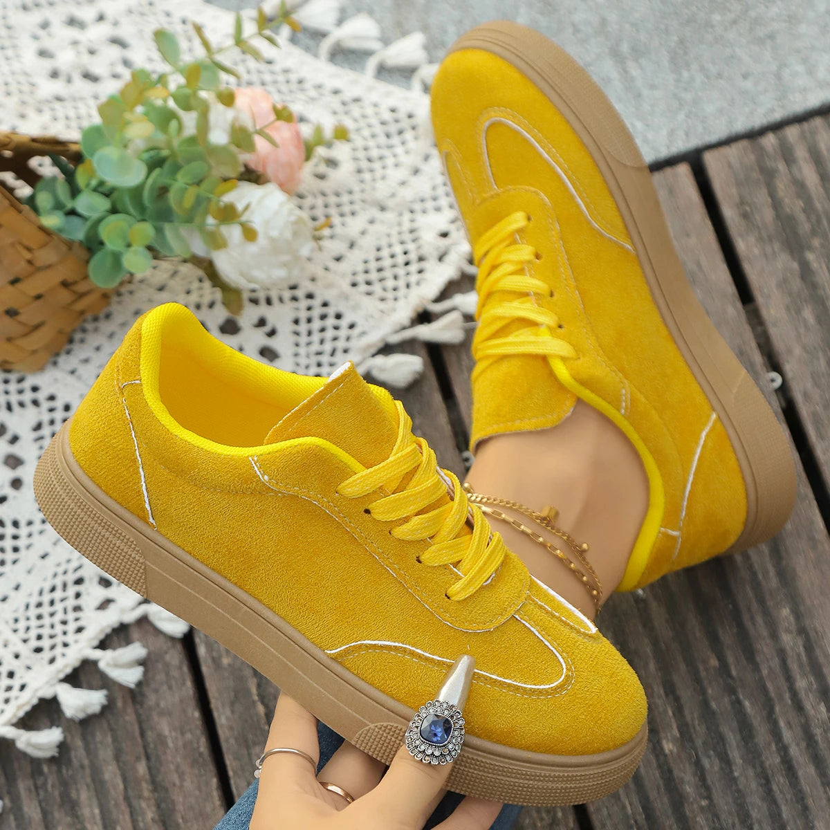 Women's Casual Outdoor Sneakers — product view