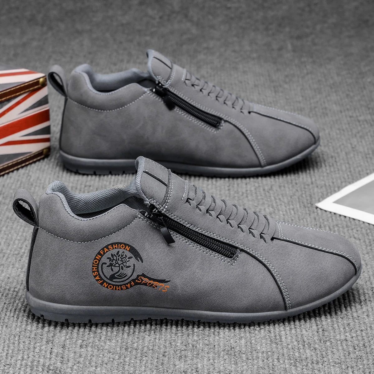 Men's Textured Low-Top Lace-Up Canvas Sneakers