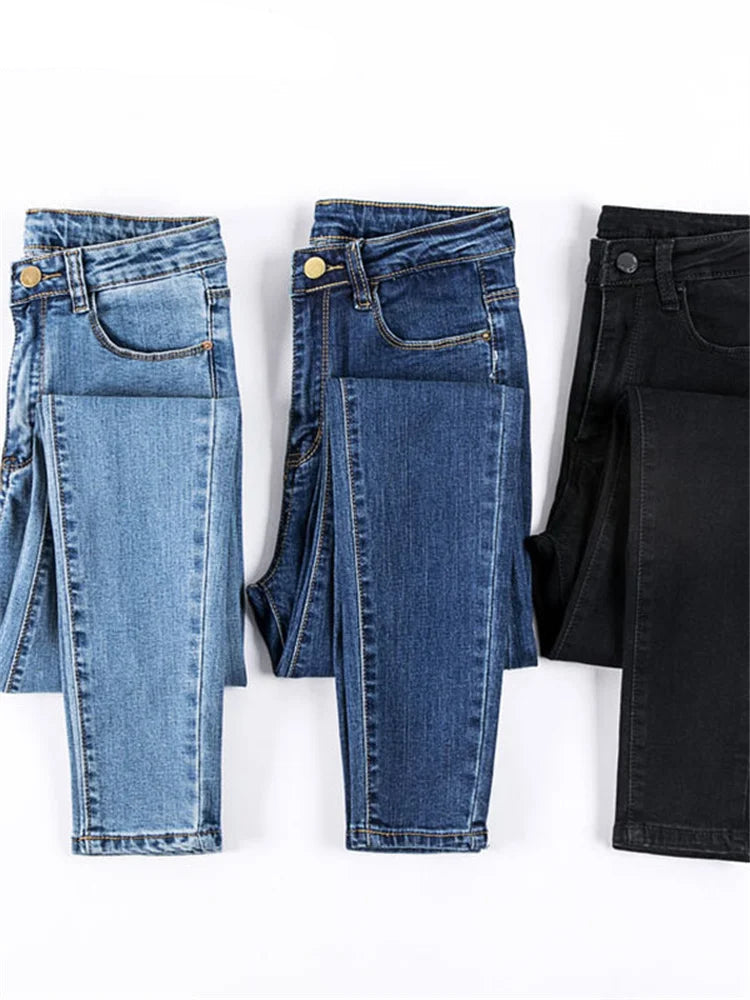 Women's Black Stretch Skinny Jeans — product view