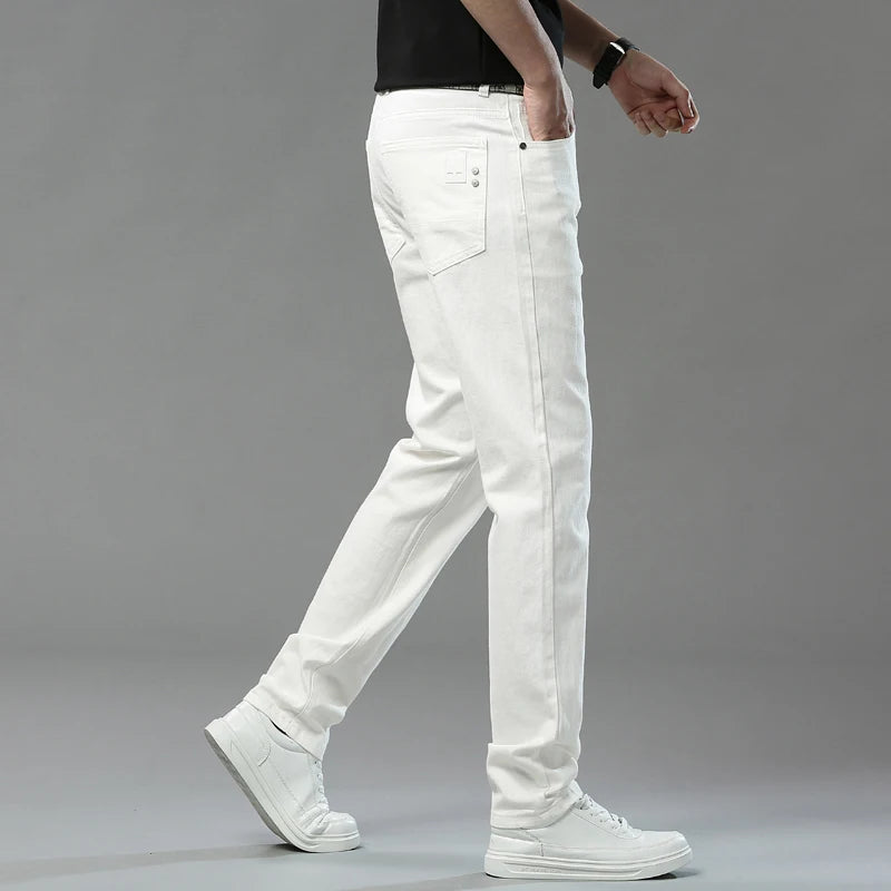 Men's Straight-Leg Stretch Denim Jeans — product view
