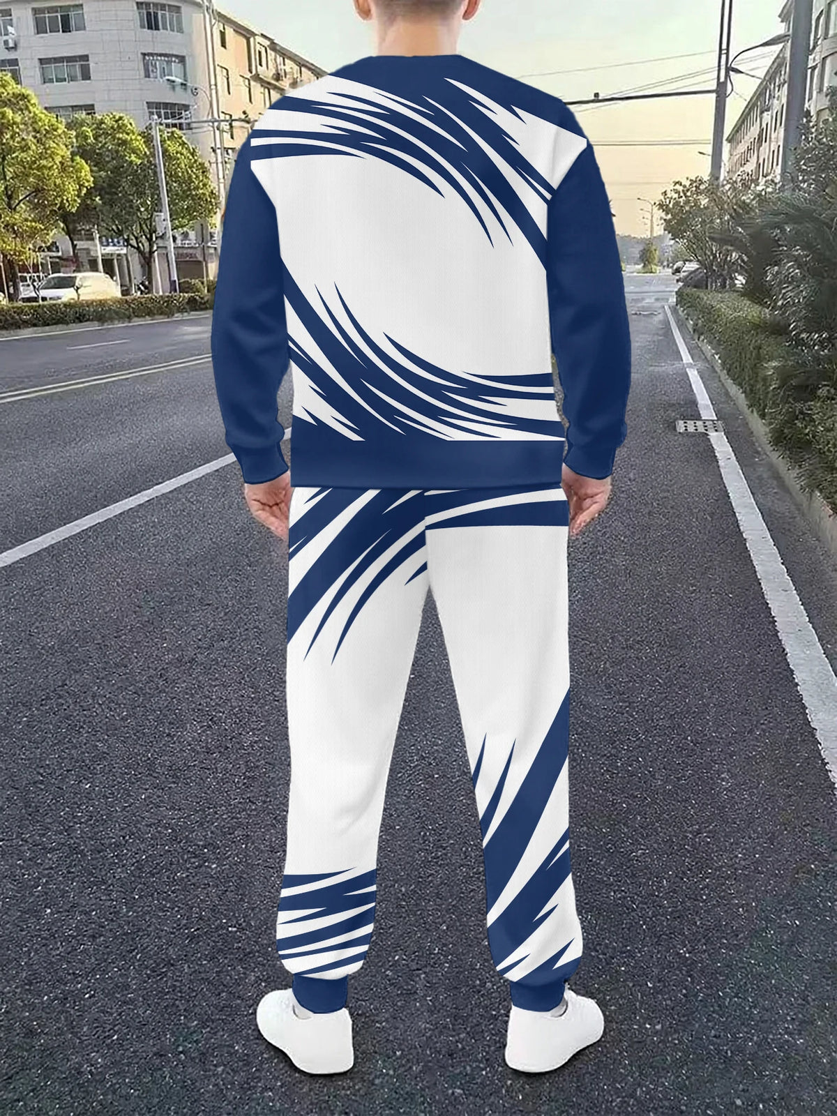 Men's Graphic Print Sweatshirt & Pants Set