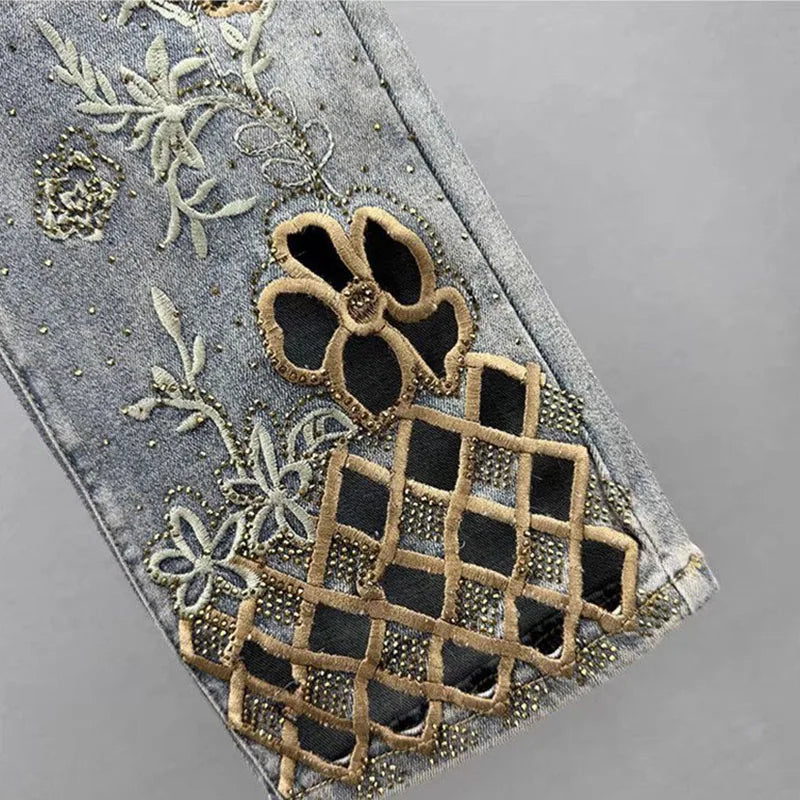 Women's Floral-Embroidered Cropped Jeans — product view