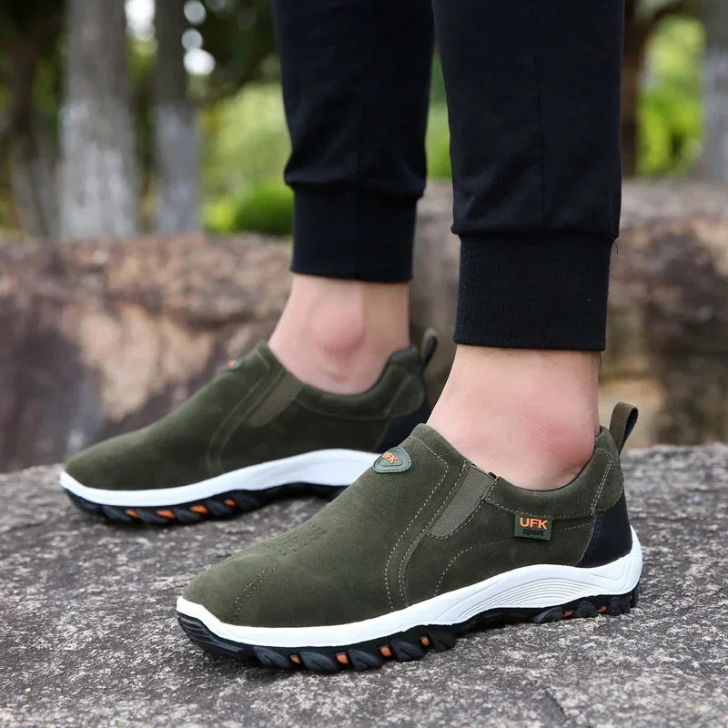 Men's Outdoor Casual Shoes in Extended Sizes