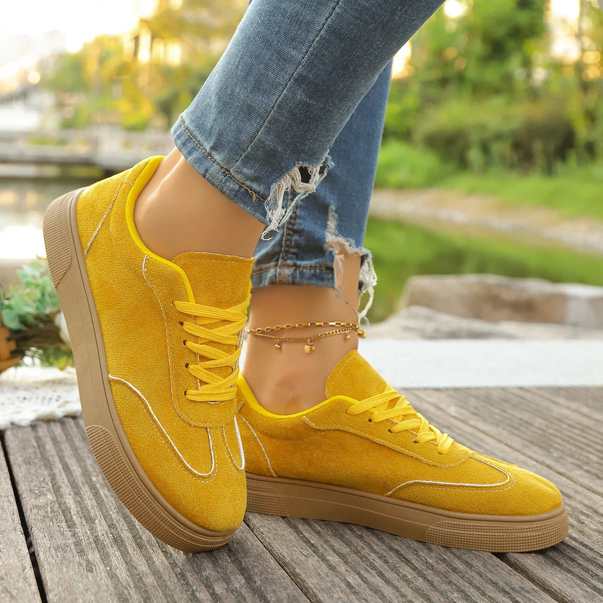 Women's Casual Outdoor Sneakers — product view