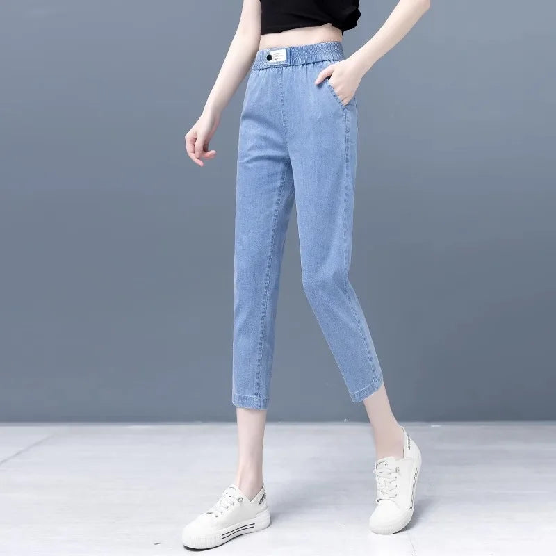 Women's High-Waist Cropped Straight-Leg Jeans — product view