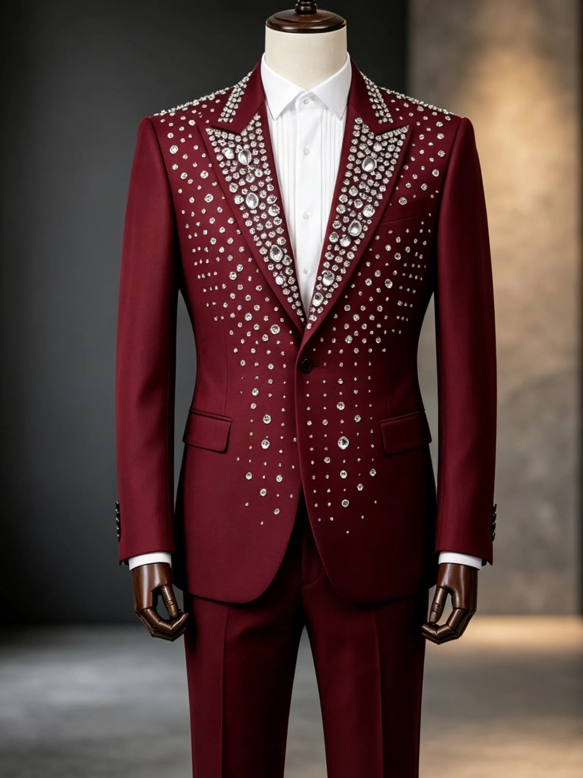 Men's Beaded 2-Piece Peak Lapel Suit Set — product view