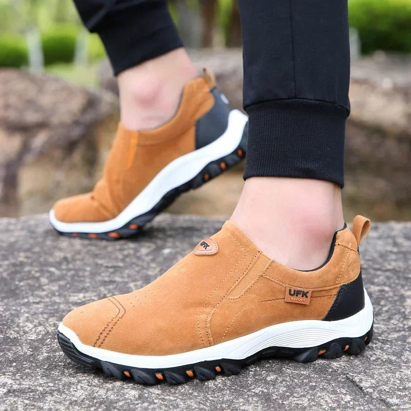 Men's Outdoor Casual Shoes in Extended Sizes