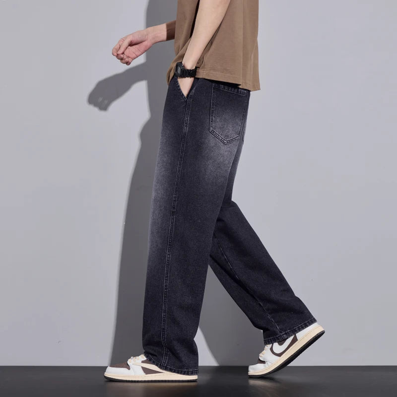 Men's Wide-Leg Stretch Denim Jeans — product view