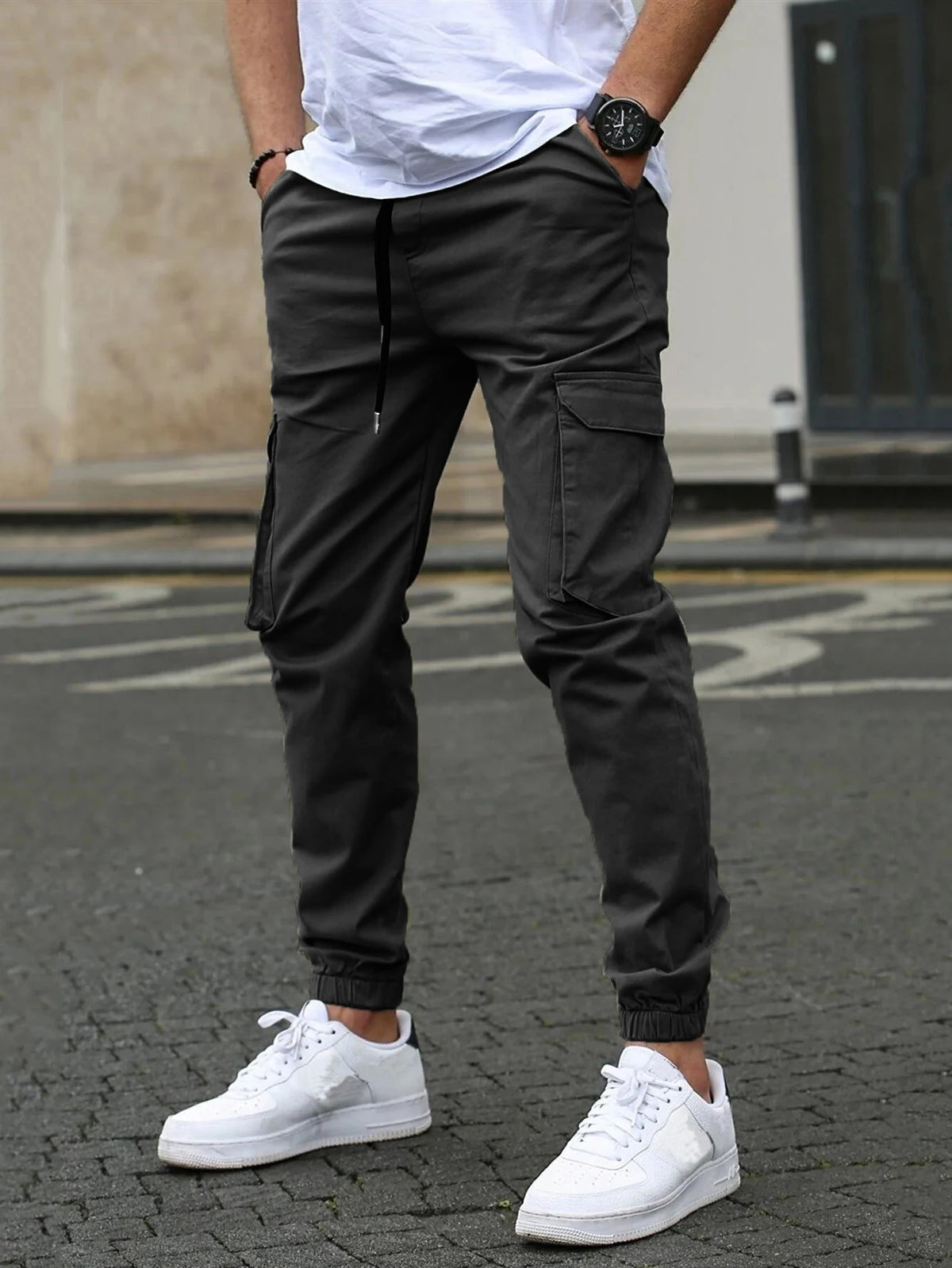 Men's Multi-Pocket Cuffed Workwear Pants — product view