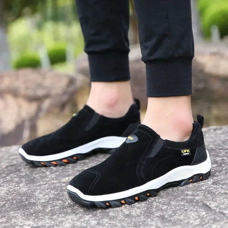 Men's Outdoor Casual Shoes in Extended Sizes