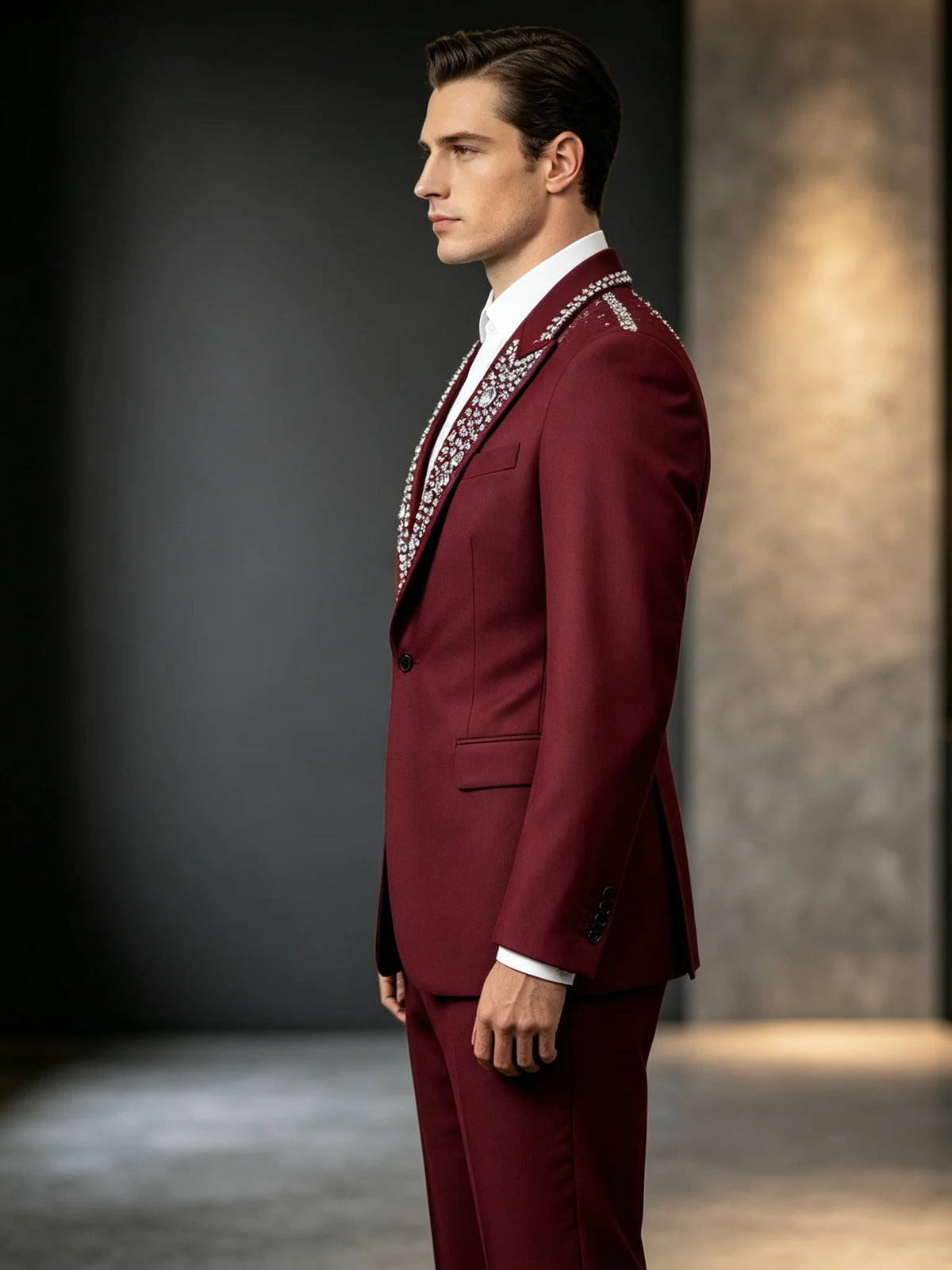 Men's Beaded 2-Piece Peak Lapel Suit Set — product view