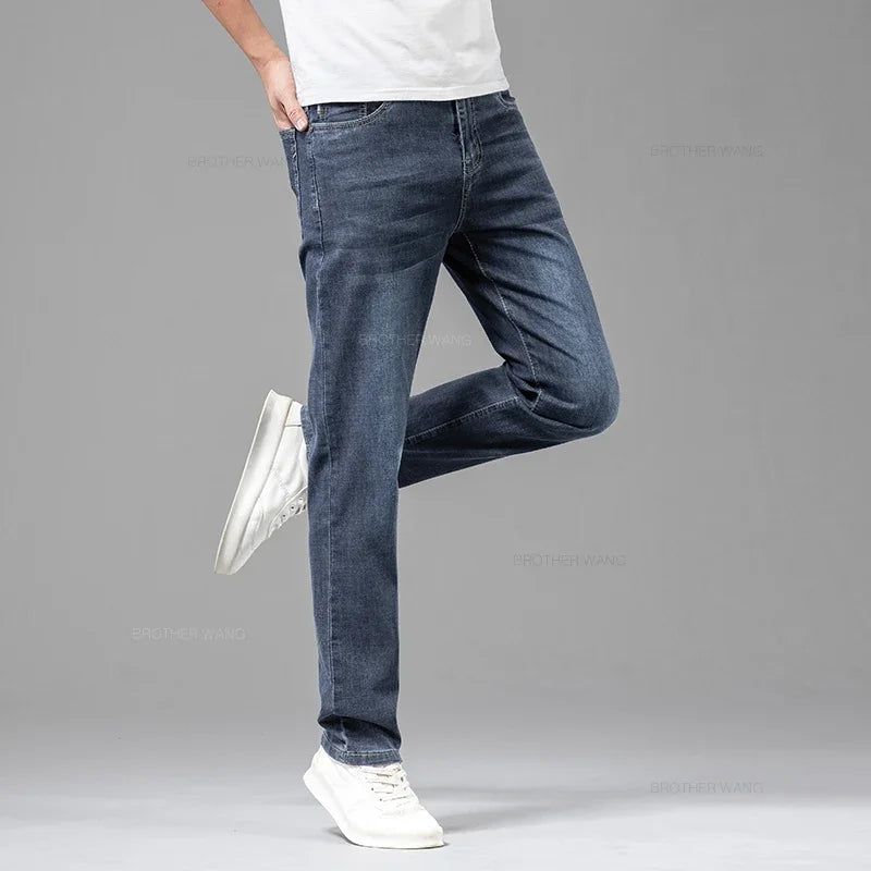 Men's Gray Straight-Leg Stretch Denim Jeans - Lightweight — product view