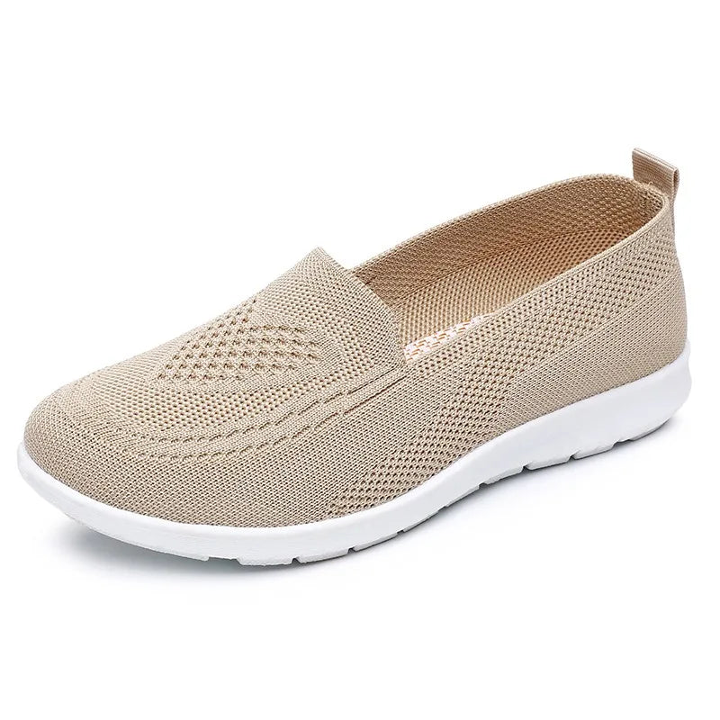 Women's Flat Air-Mesh Walking Shoes — product view