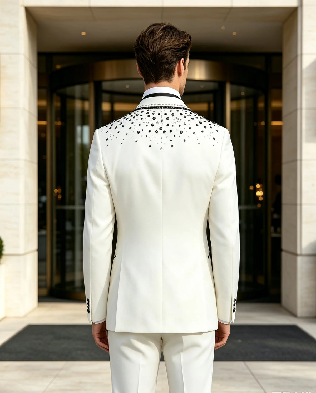 Men's Beaded 3-Piece Peak Lapel Suit Set — product view