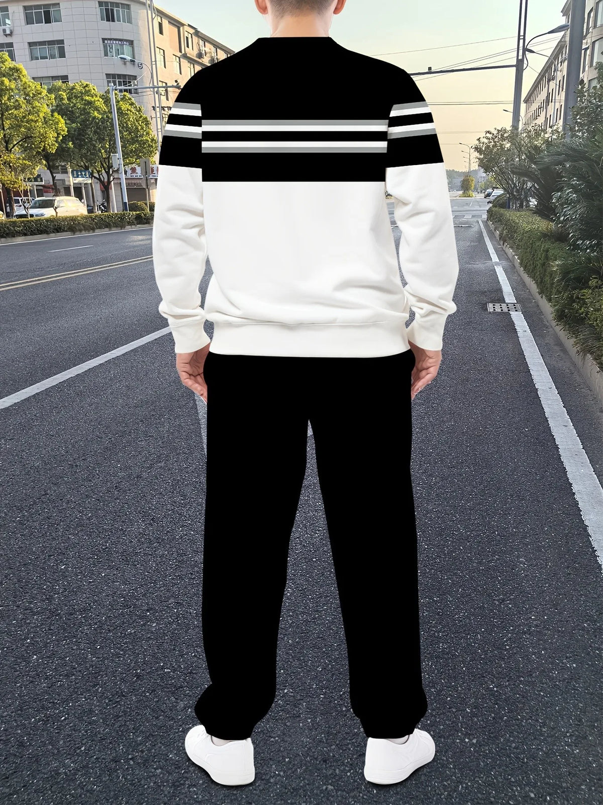 Men's Striped Sweatshirt & Pants Set