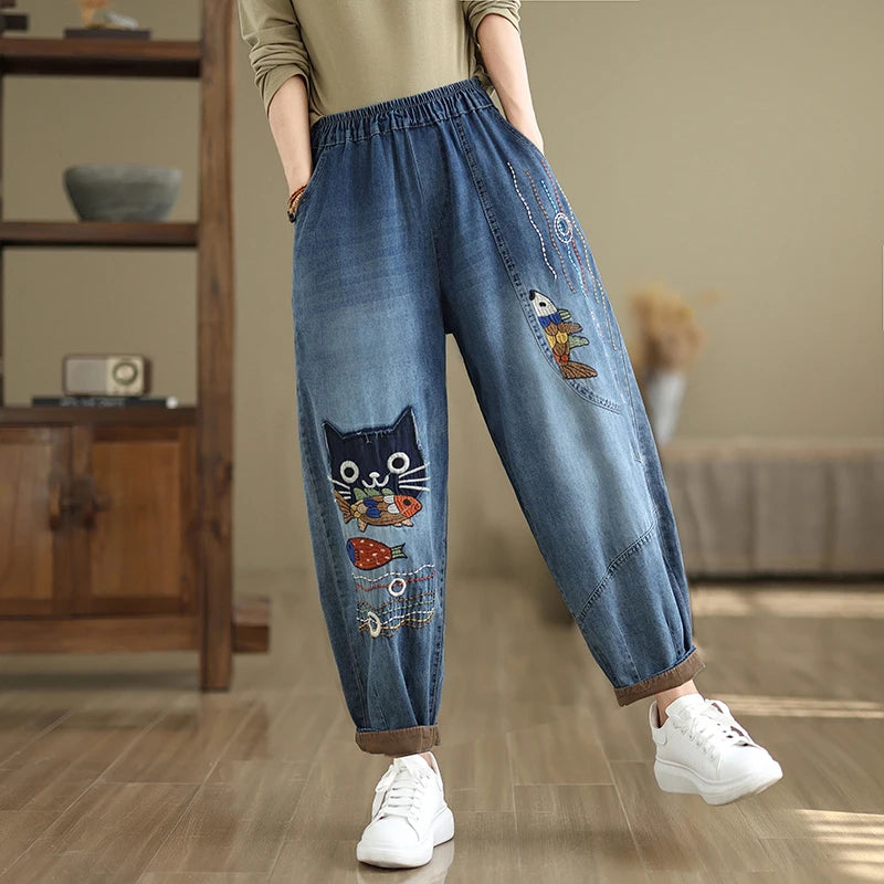 Women's Owl-Embroidered Cropped Jeans — product view
