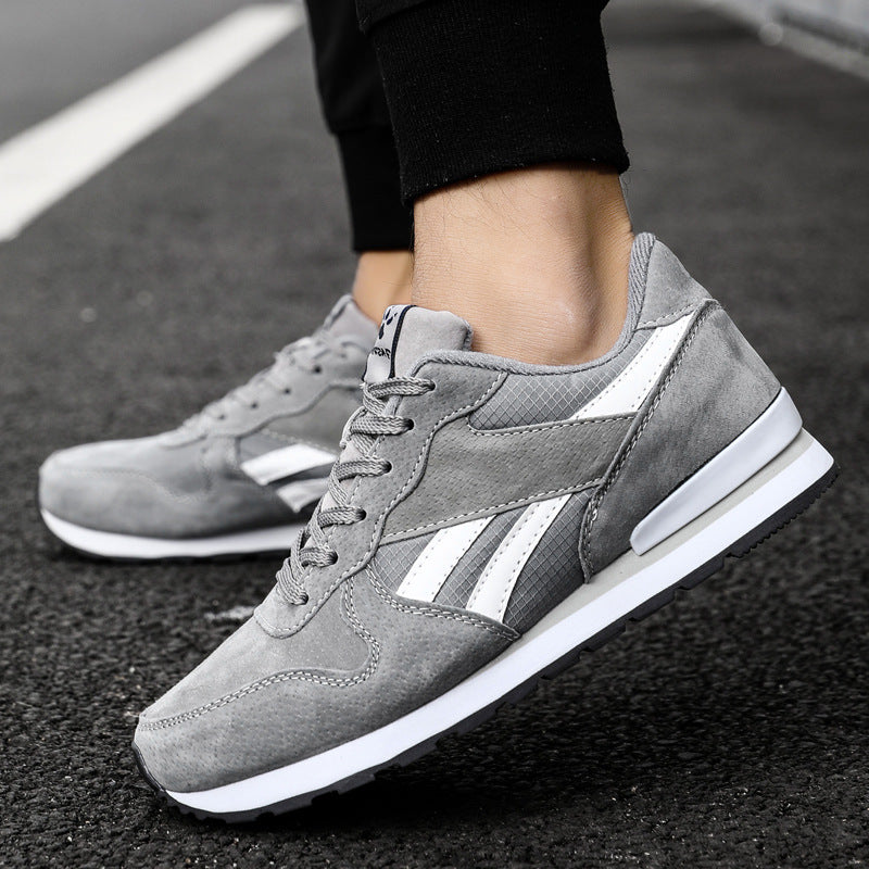 Men's Low-Top Casual Sneakers — product view