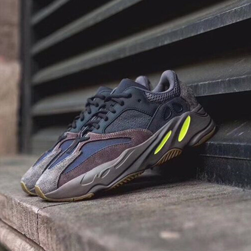 Unisex Mesh Casual Sneakers — product view
