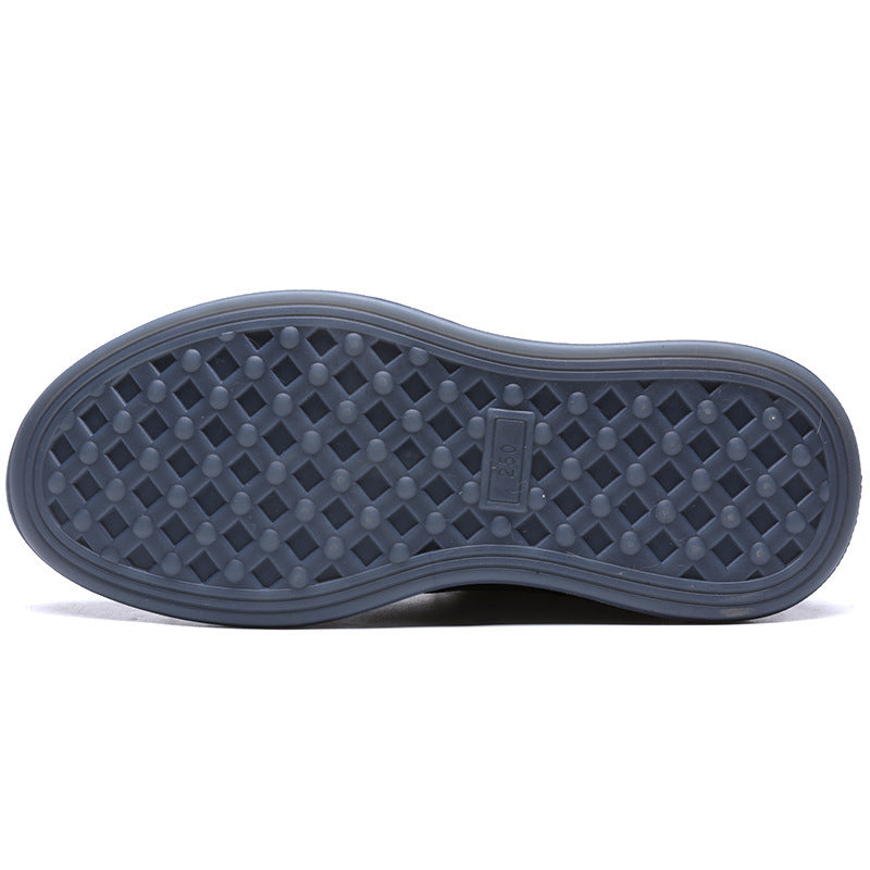 Everyday Soft-Lined Walking Shoes