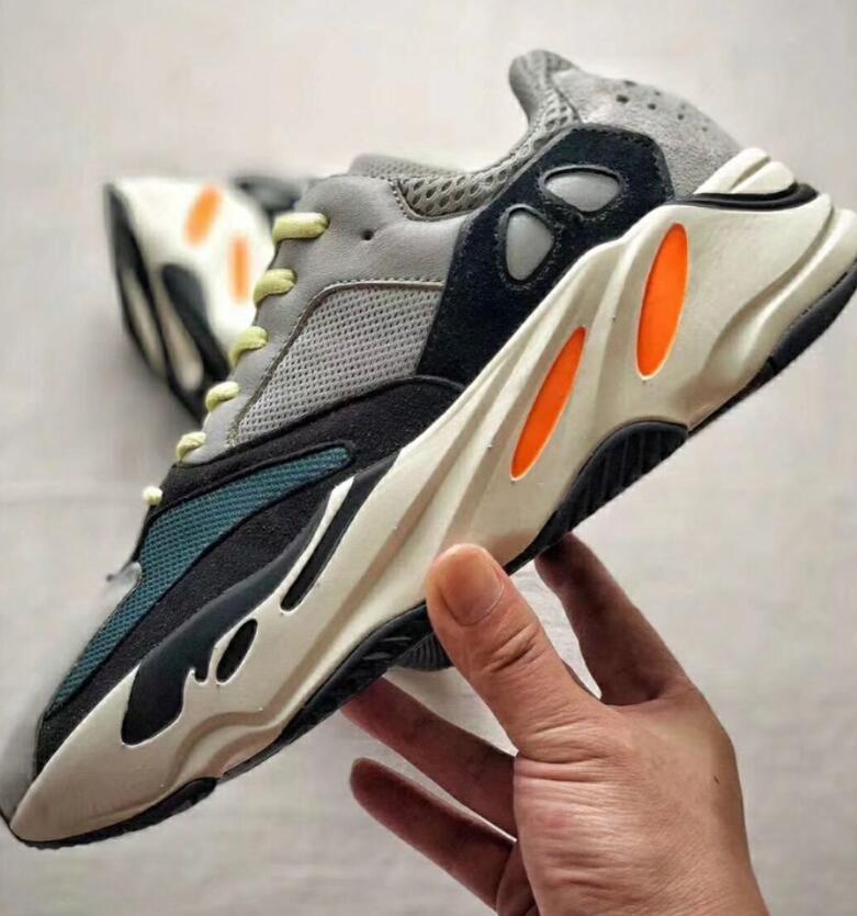 Unisex Mesh Casual Sneakers — product view