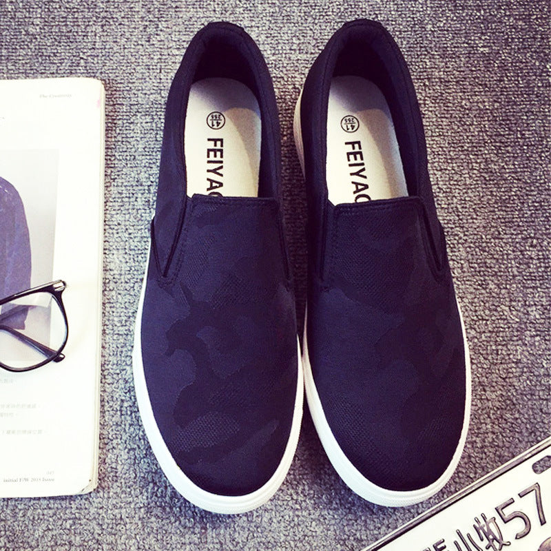 Men's Camouflage Canvas Slip-On Shoes — product view