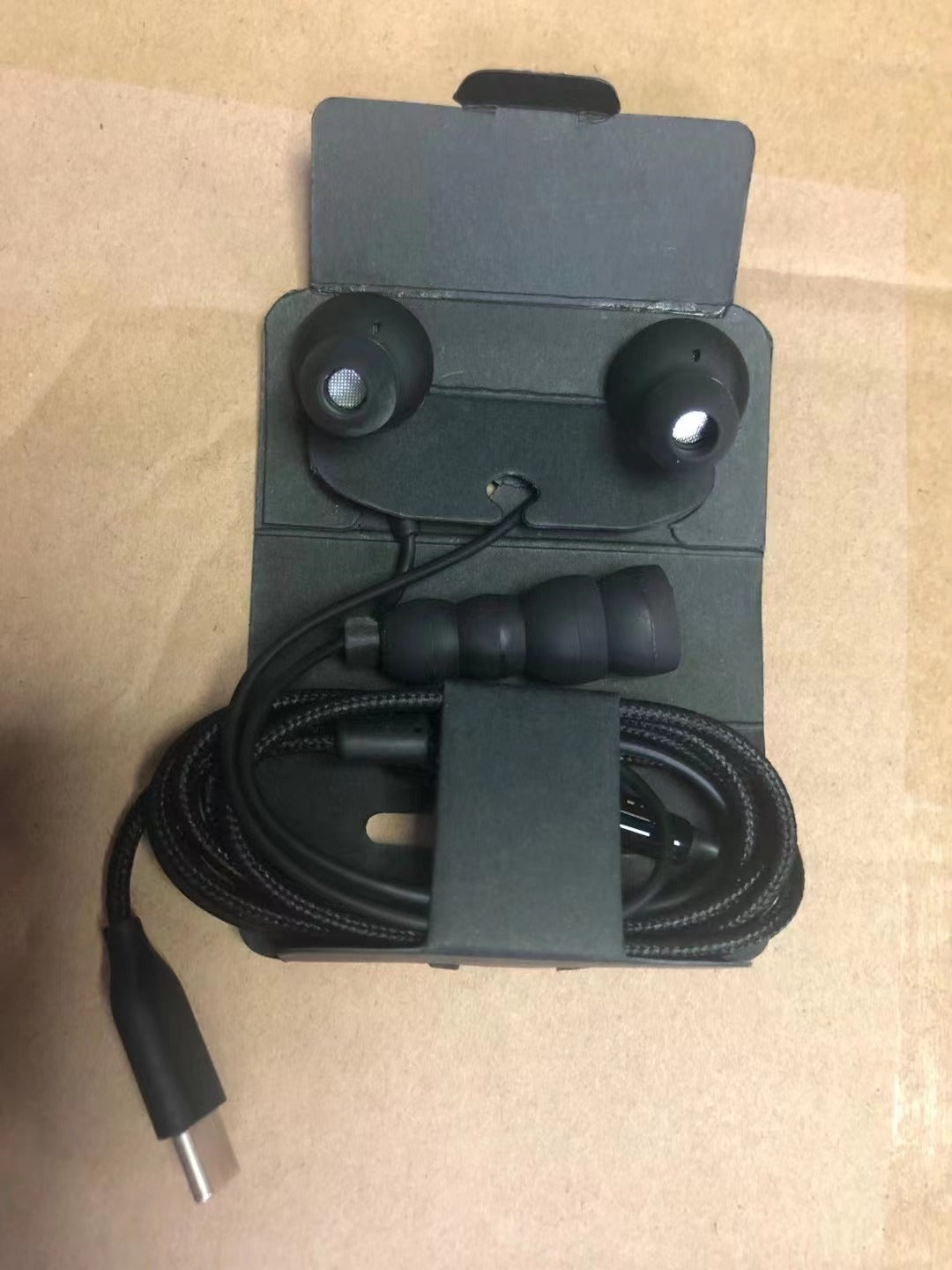 Compatible with three types of AKG Note10, N20, and S20 headphones, TYPE-C digital in-ear wired control headphones, and deep bass