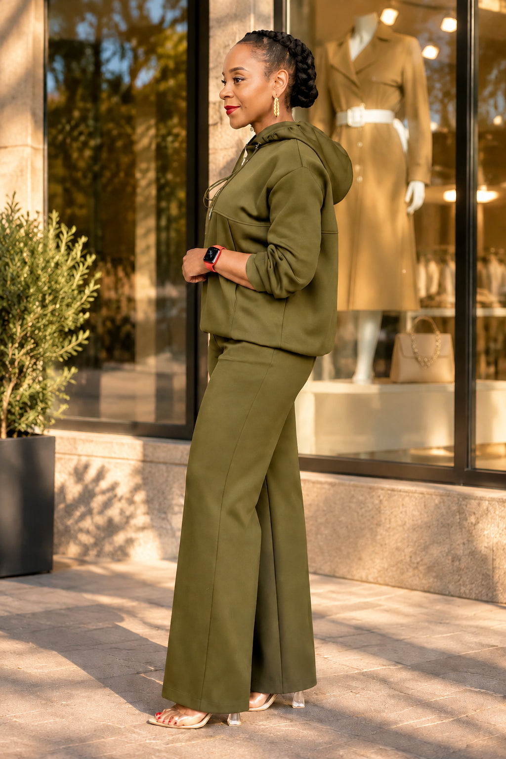 Women's Relaxed Hoodie & Pants Set