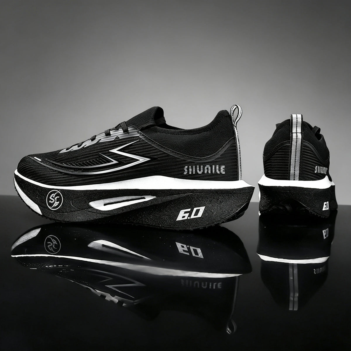 Unisex Lightweight Athletic Shoes