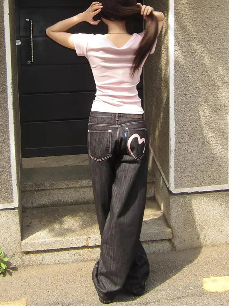 Women's Retro Wide-Fit Baggy Jeans — product view