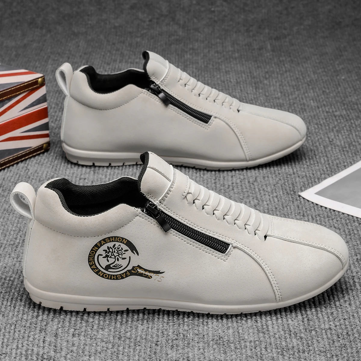 Men's Textured Low-Top Lace-Up Canvas Sneakers
