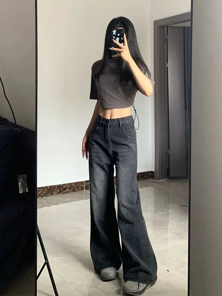 Women's Vintage High-Waist Denim Trousers — product view