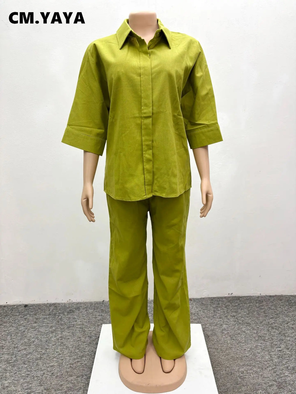 Women's Three-Quarter-Sleeve Blouse & Flared Pants Set